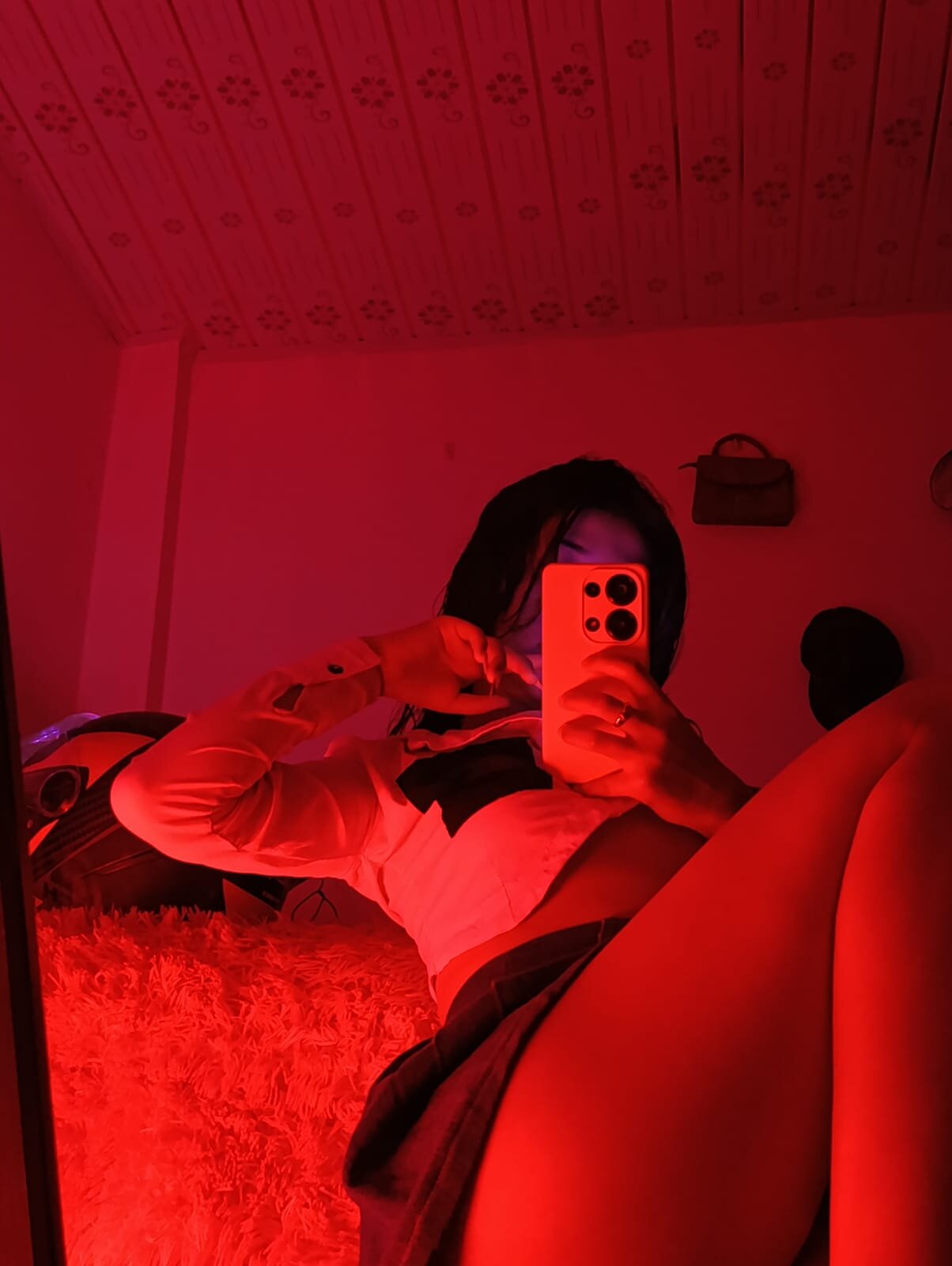 Chloe_Bluee