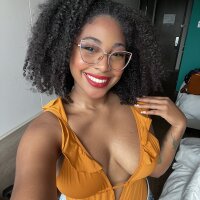 Dayania's Offline XXX Chat