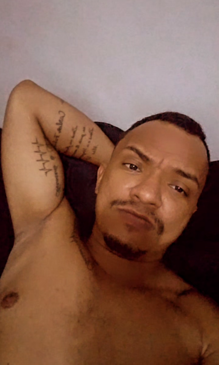 josephseupreto live cam model at StripChat