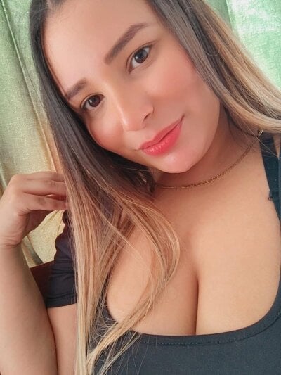 aleja_blow 🖨 online naked chat
