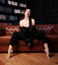 GinaYoga's Offline XXX Chat