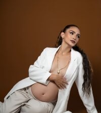 Iriscute's Live XXX Chat