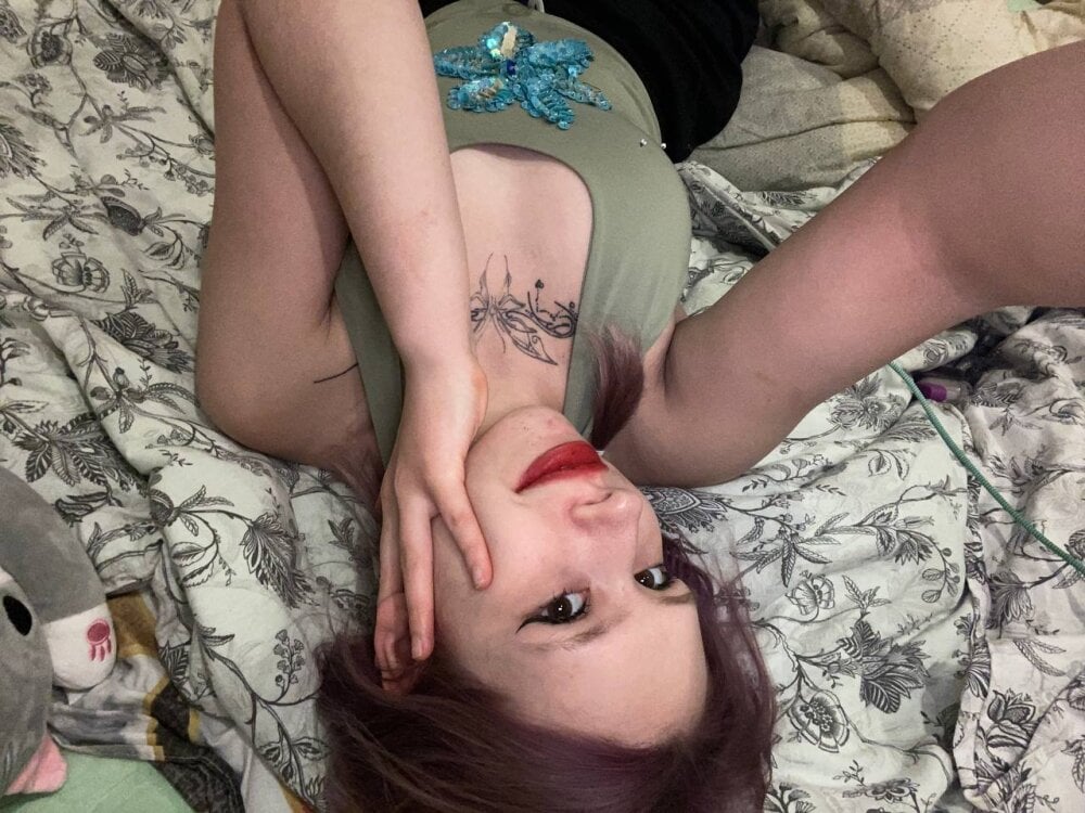 bestlivesexchat.com faerozellin livesex profile in from-the-fairy-tail cams