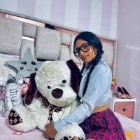 MiaKahali's webcam live show