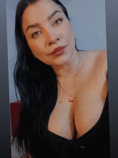 Cintya_lux