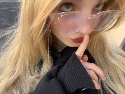 blytheesser from stripchat