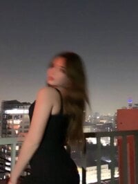 sabrina_kiss1's Offline Chat Room