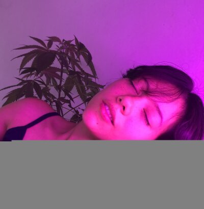 sophie_zi 🏻 naked chat
