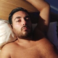 axsimil's webcam live show