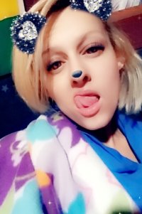 lexie_valentine's Offline Chat Room