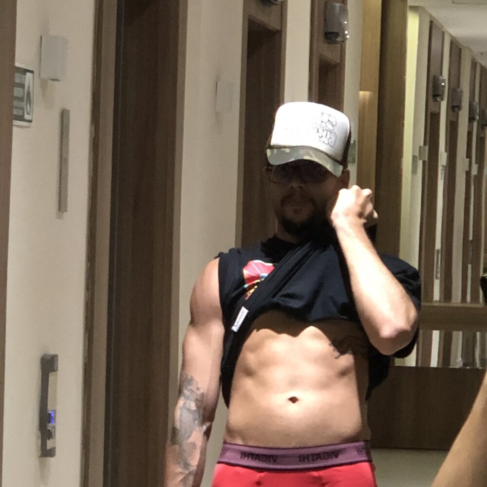 BlobbedFloppy's Offline XXX Chat