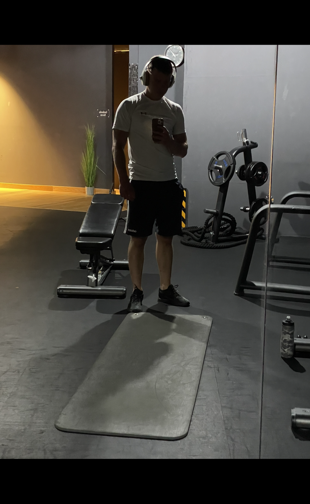 mysticox from stripchat