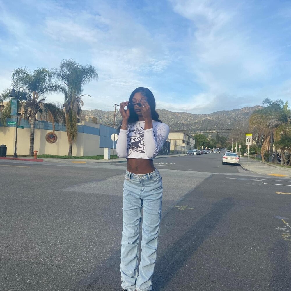 Live sex webcam photo for KayTexas #290432001