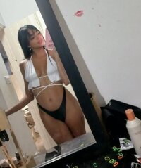 Tiara_Morris' Offline XXX Chat