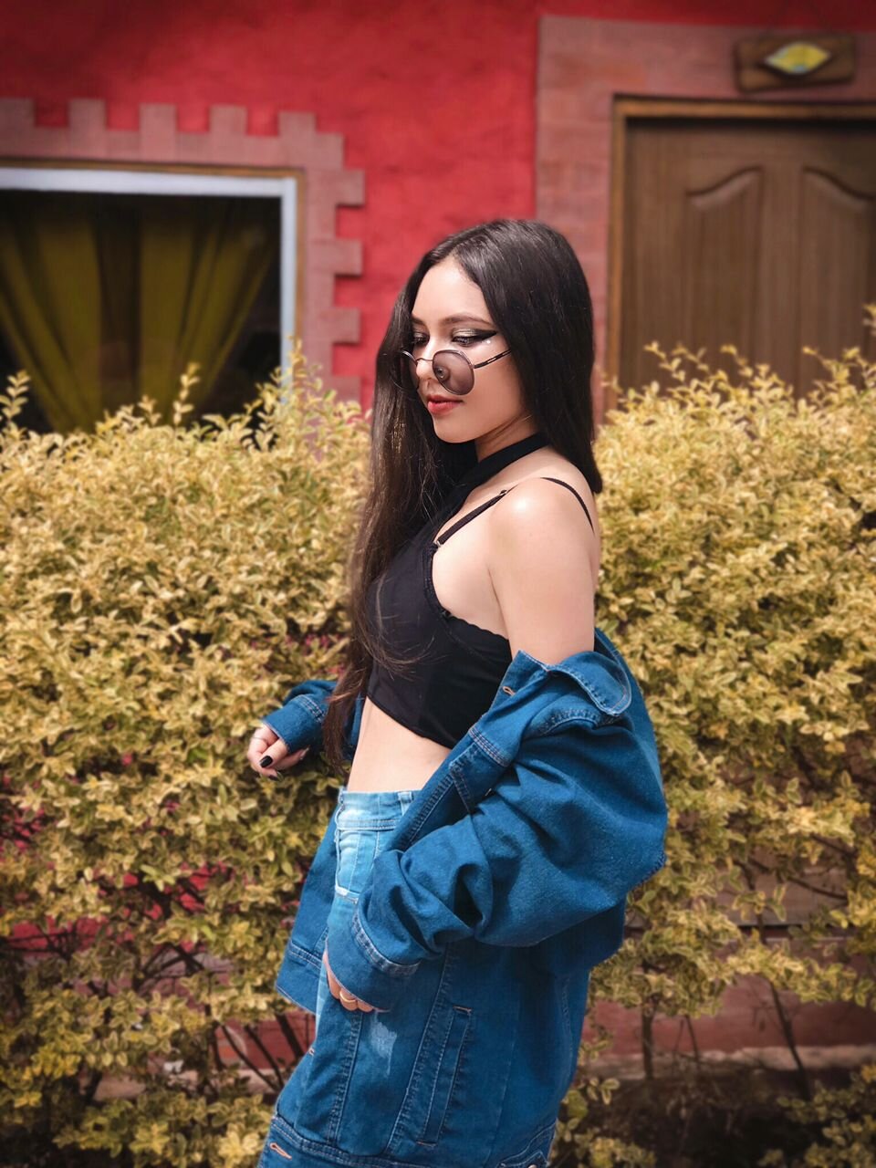 Hot_cousins21
