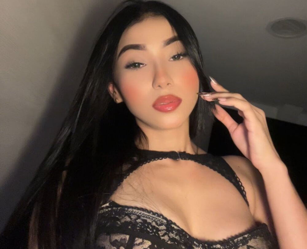 angiehot22 webcam profile - Finnish