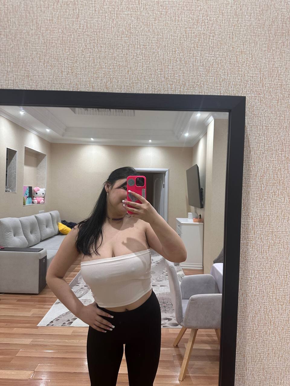 Dayna_Honey