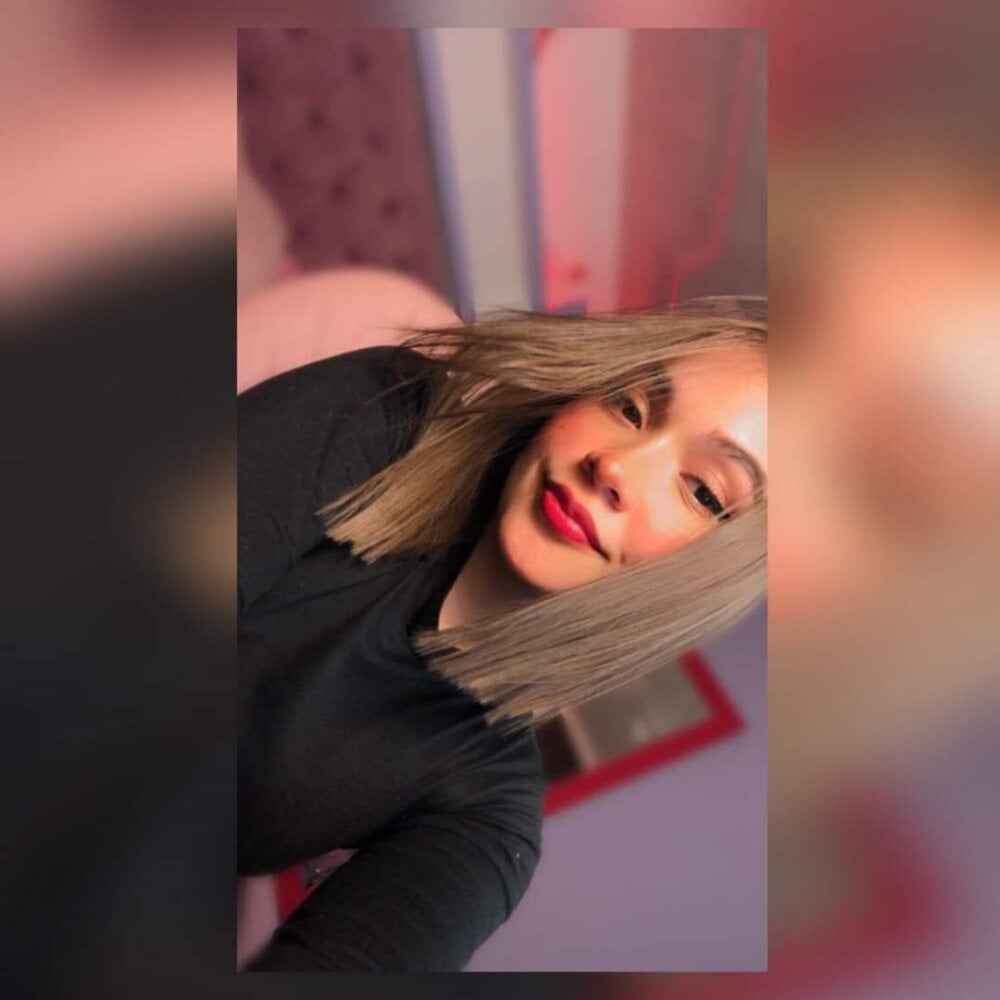 lolaa_pink profile