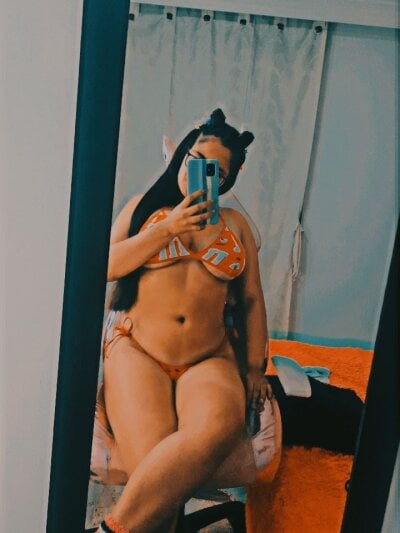 Melany_0428 Female Bigassanal Online Webcam Nude