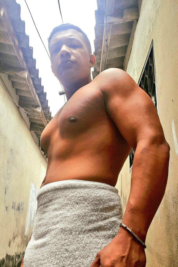 Wyatt_Slora