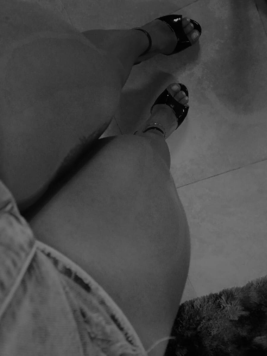 Isabella_Liz_'s Offline XXX Chat