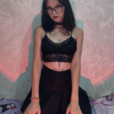 kristenlowee from stripchat