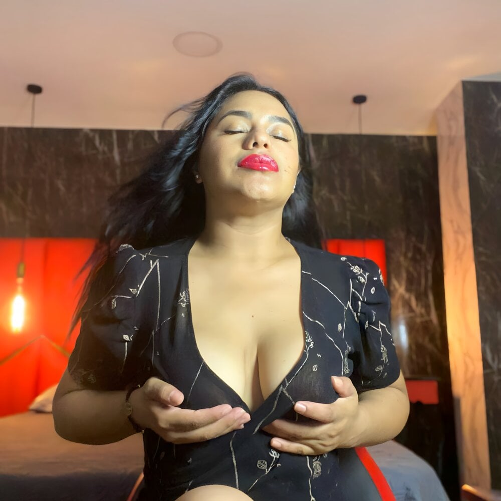 Isaa_Fox's Offline Chat Room