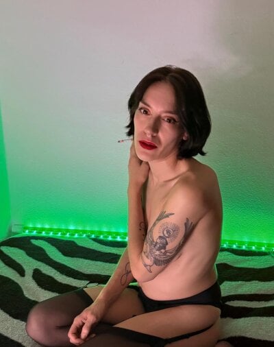 Goticmom Female Girls Free Webcam Porn