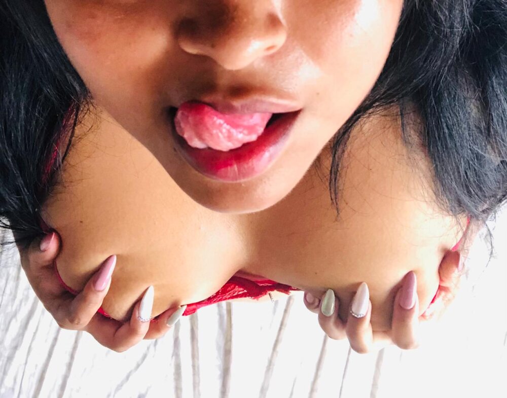 AyshaCollins profile
