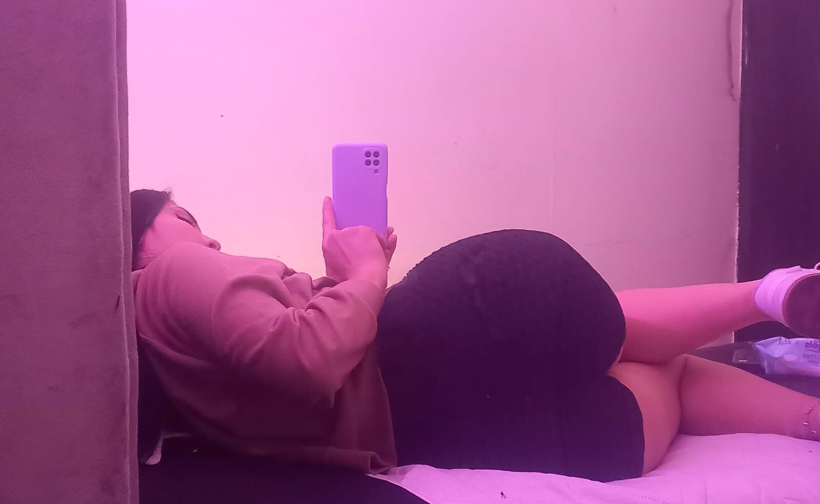 Thaniia_Miller