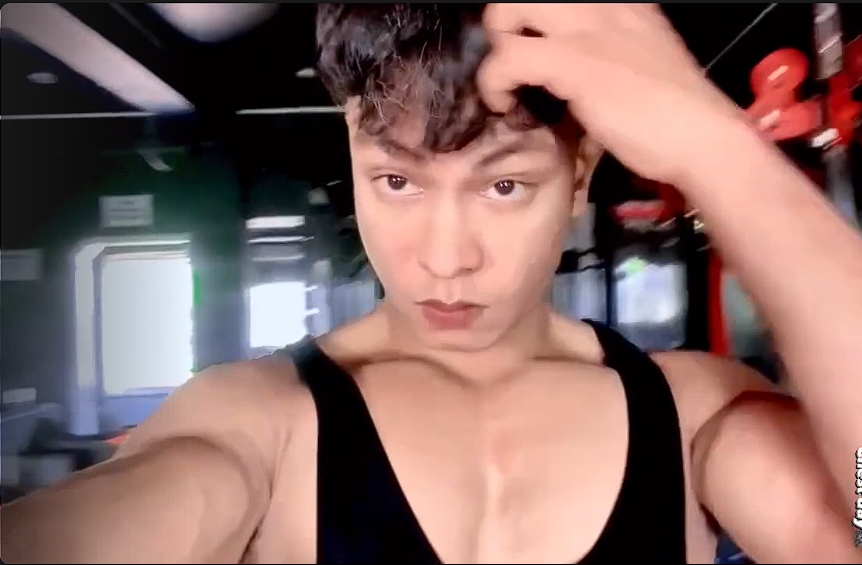 nick__yy live webcam