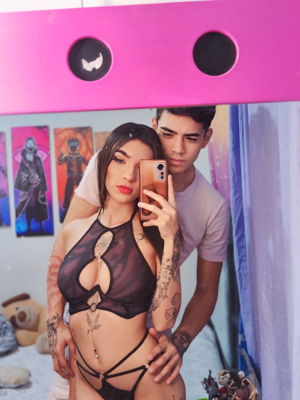 Coupletattoed_