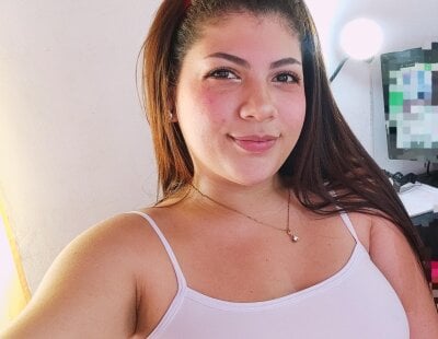 free online cam Luci Amore