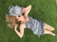 BeautyAngel's Offline Chat Room