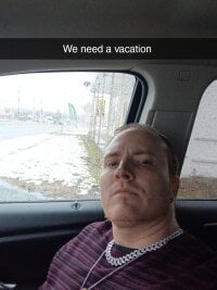 WhiteChocVanillaBean25's Offline Chat Room