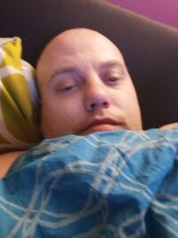 Ronaldmasturbate's Offline Chat Room
