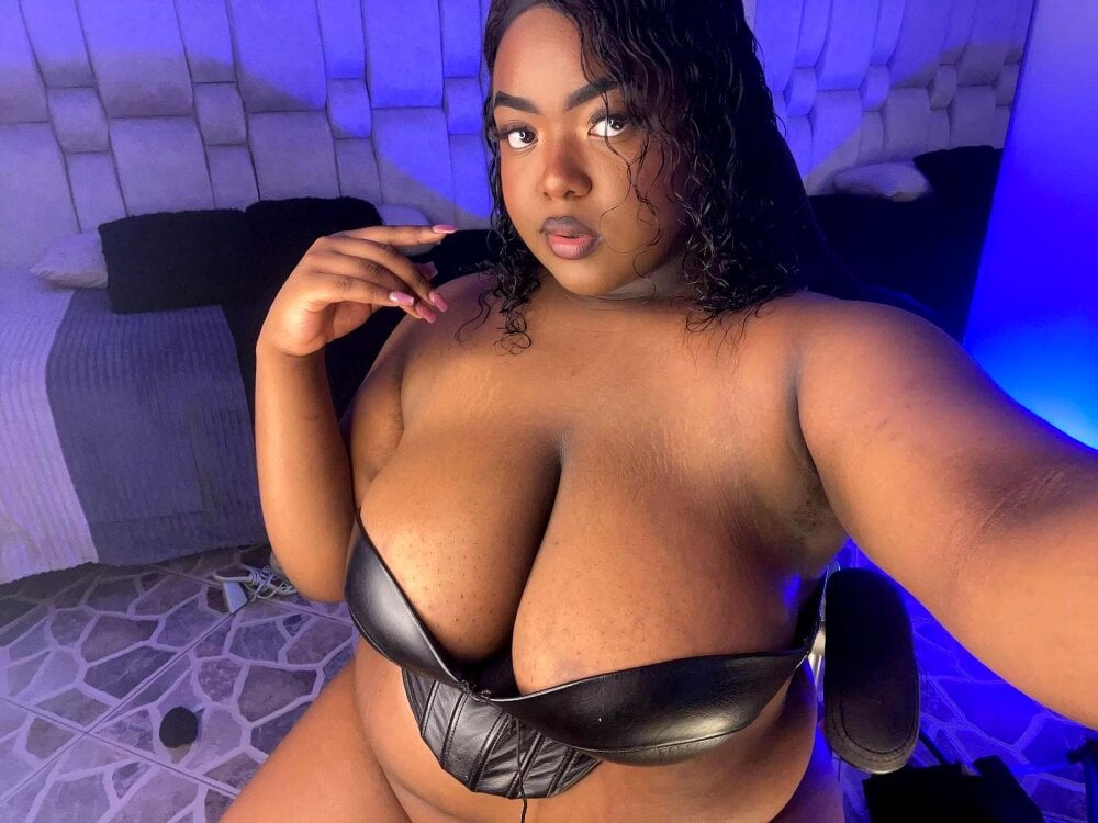 Ayana_ebony__ profile