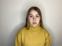 StephanieHud offline chatrum