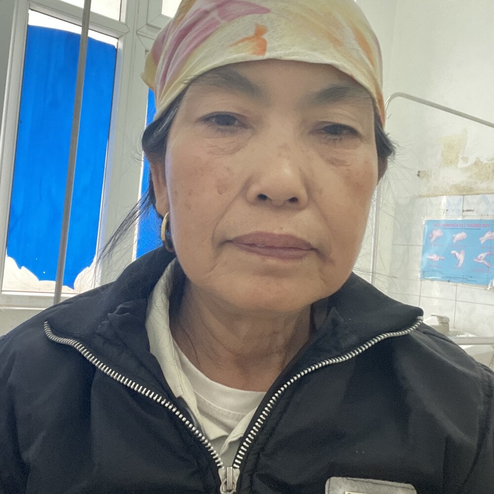 stripchat byby_lyly webcam profile pic via newporncams.com