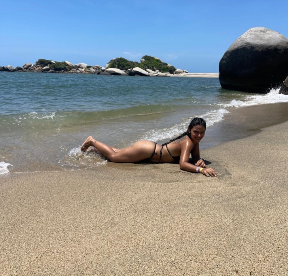 miia_jonees_