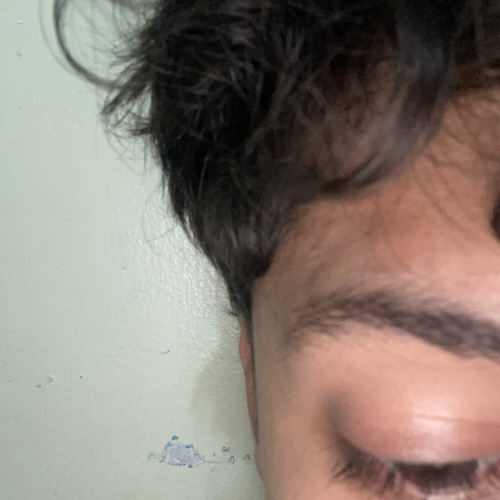 jjmedina321's Offline XXX Chat