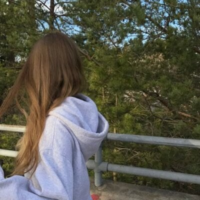 Melody_Mills
