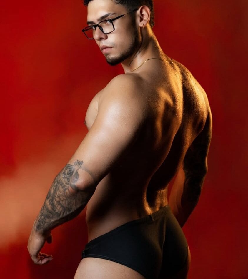 joula_tay profile