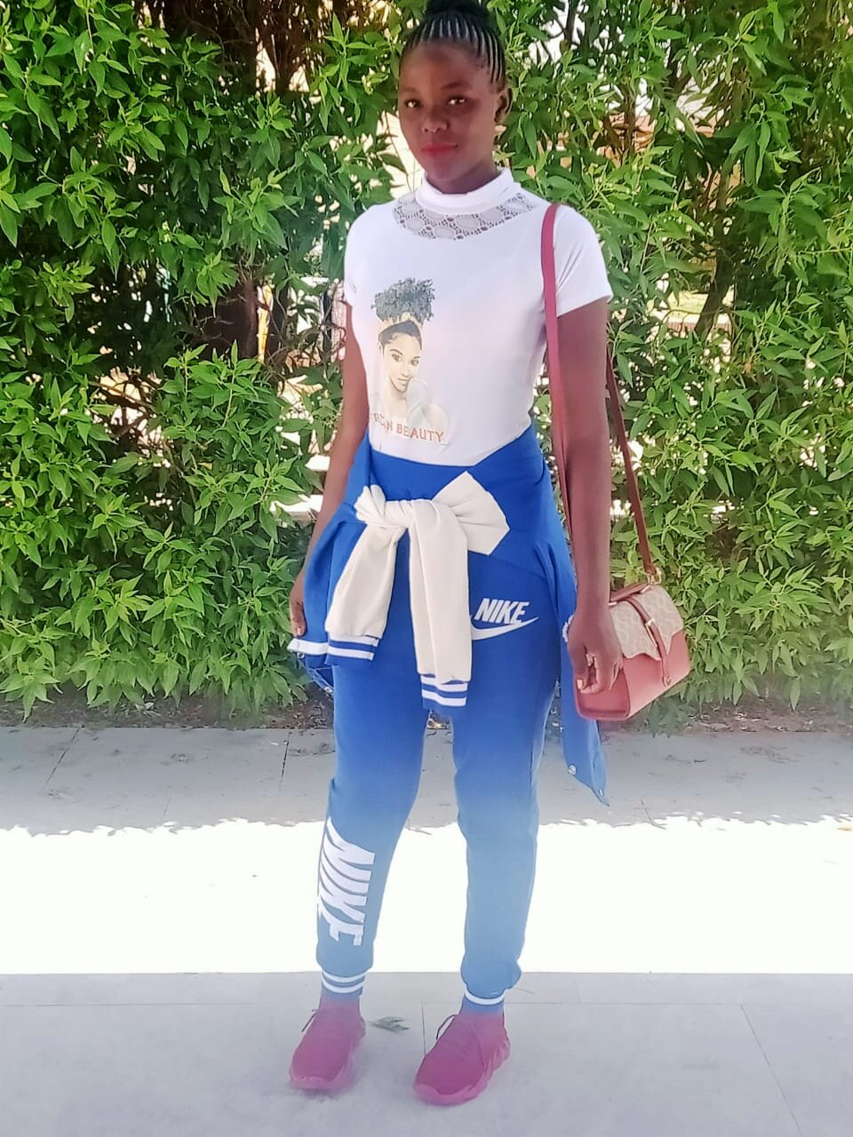 Polite_mellanin