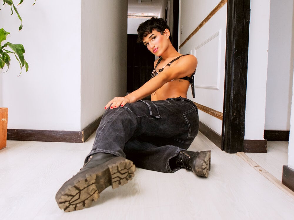 Omi__ profile