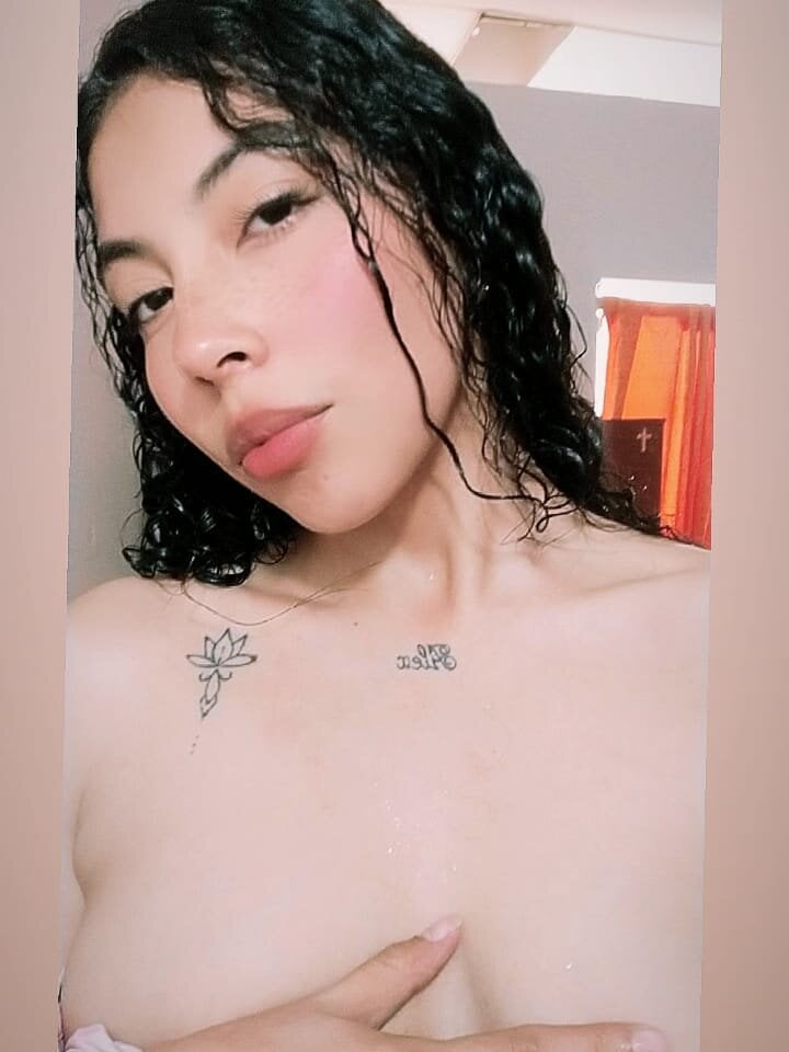 Mya_paris