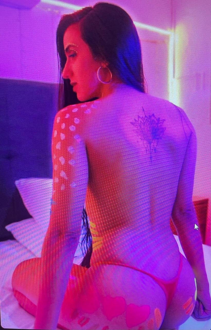 Mia_Angelxx