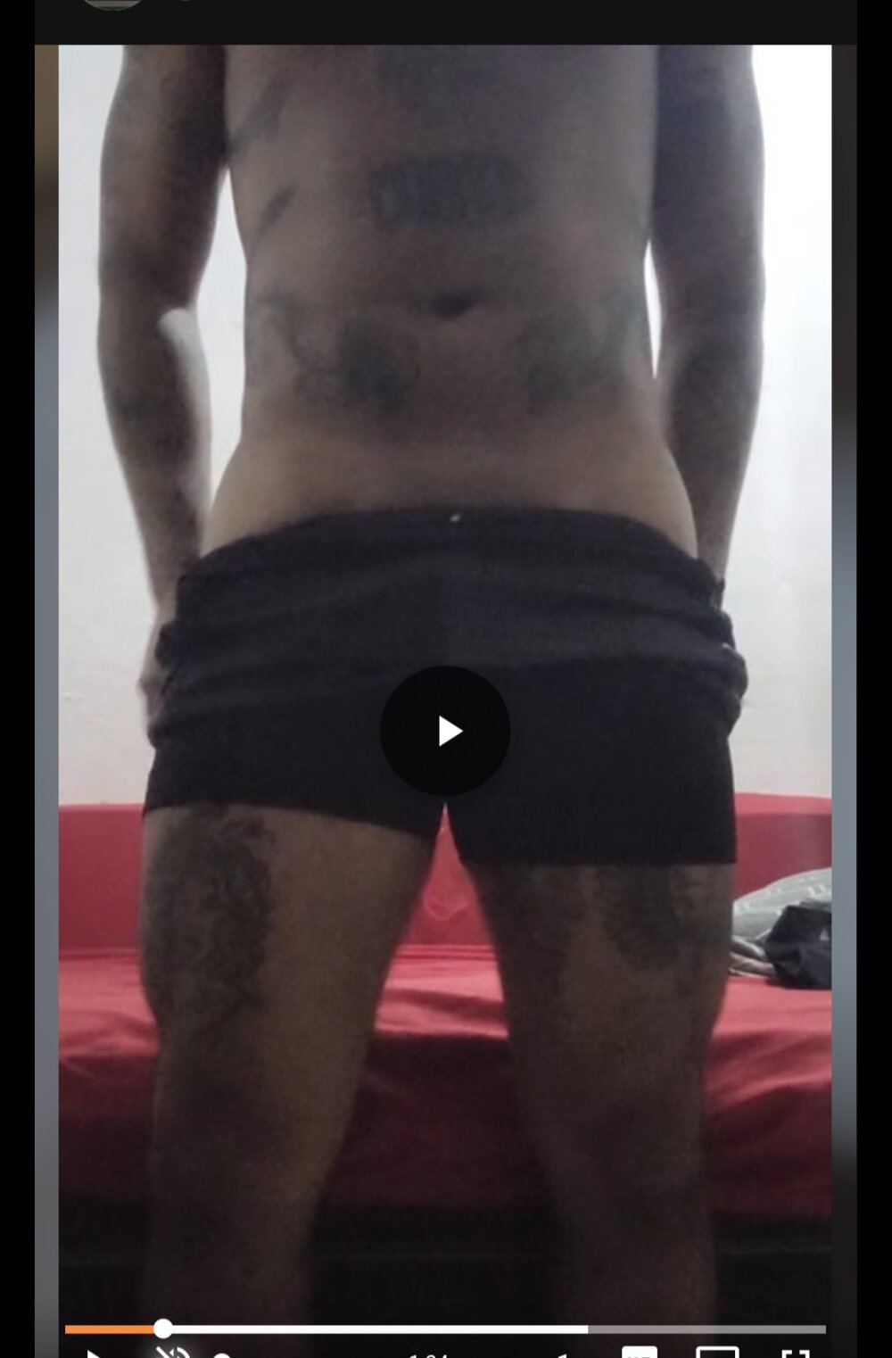 ykaromen Offline XXX Chat