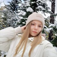 ErlinaChurchey's Offline Chat Room
