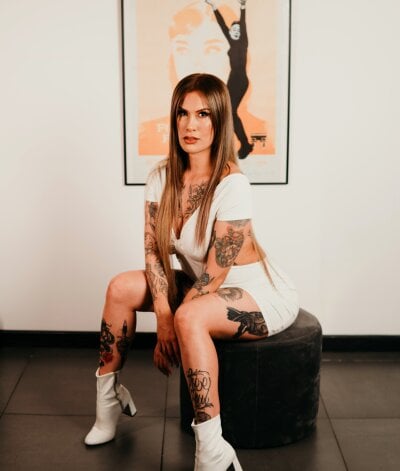 online live sex cam Chanell Tattoo